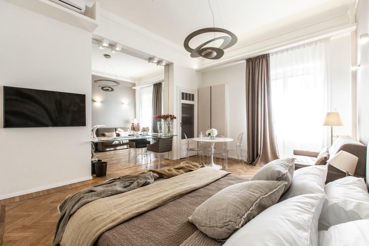 Апартаменты Duomo View Design Studio R&R Милан Экстерьер фото